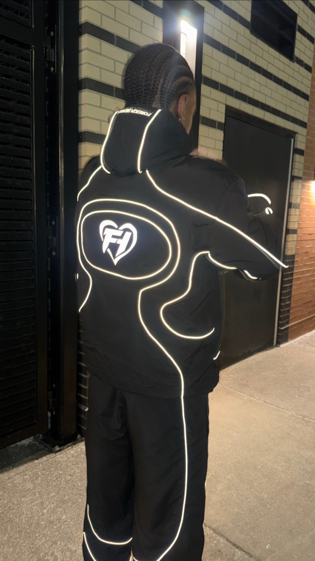 FOREIGN HEARTS WINDBREAKER SET